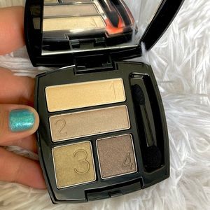 AVON - Eyeshadow Quad